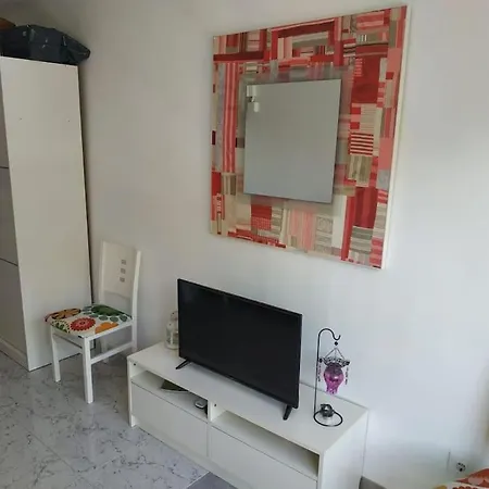 In Salou. Beach Relax Hutt-033474-91 *