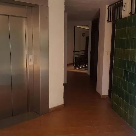 In Salou. Beach Relax Hutt-033474-91 Apartment